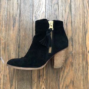Black Aldo booties